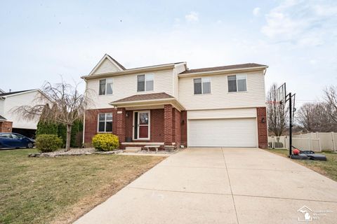 835 Golf Ridge Circle Dundee Village MI 48131