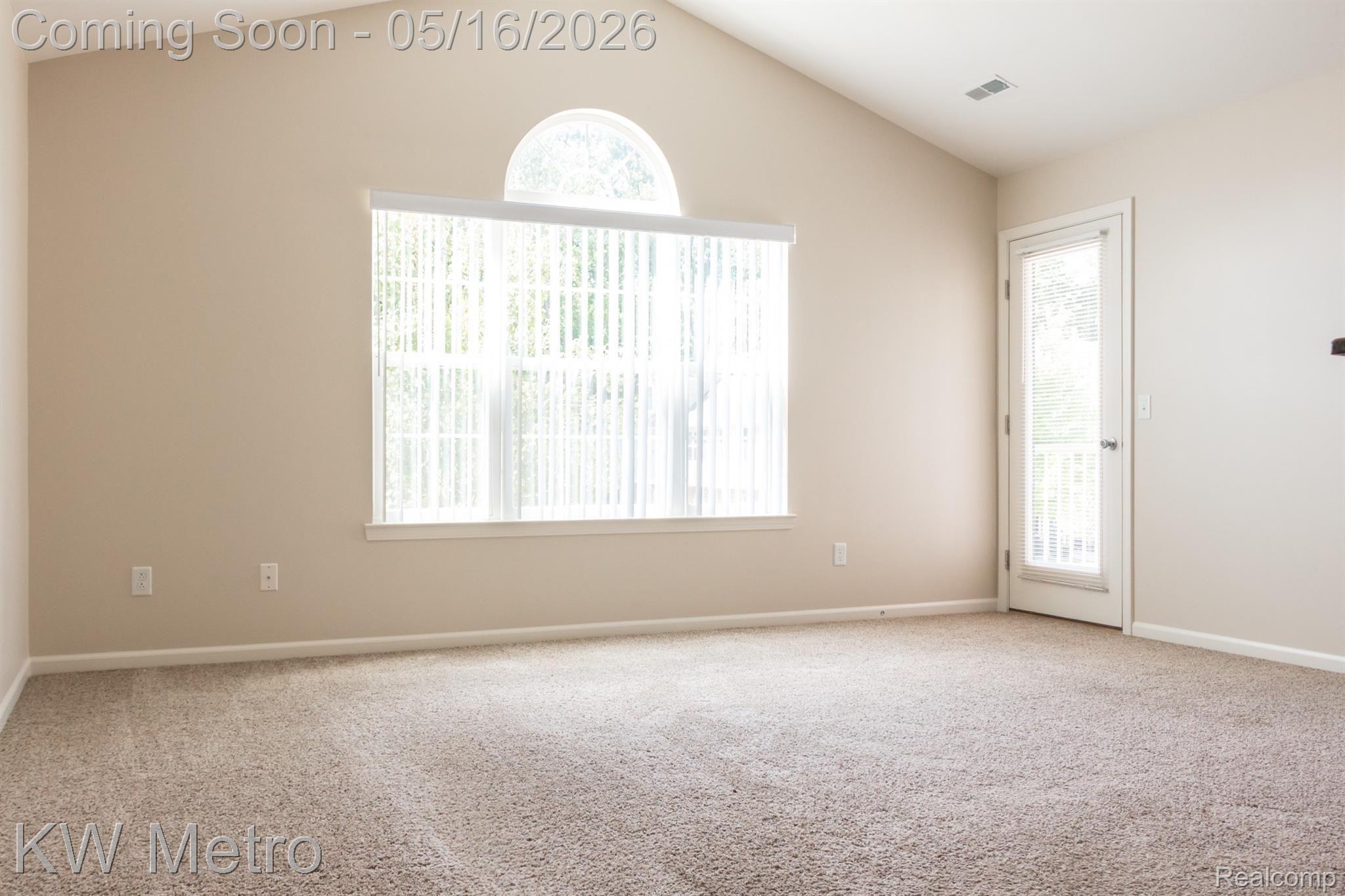 49144 W WOODS Drive