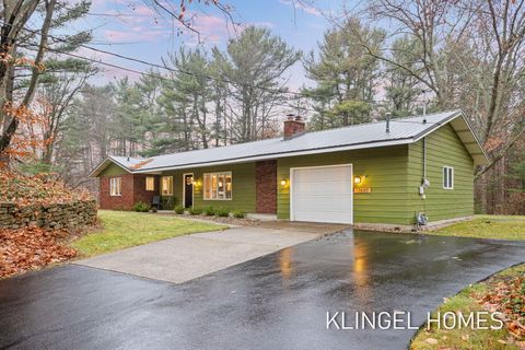 17880 Hiawatha Drive Spring Lake Township MI 49456