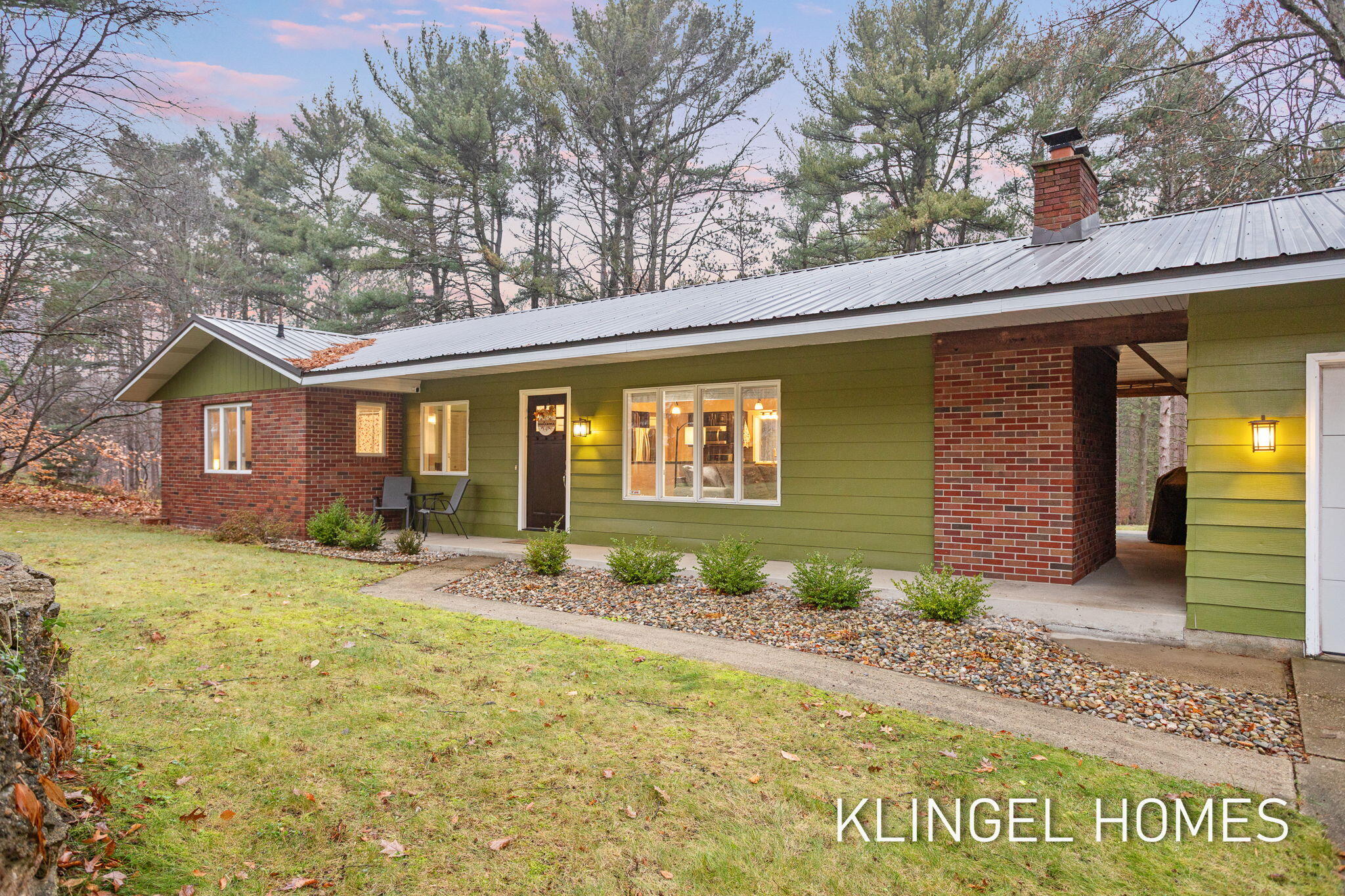 17880 Hiawatha Drive