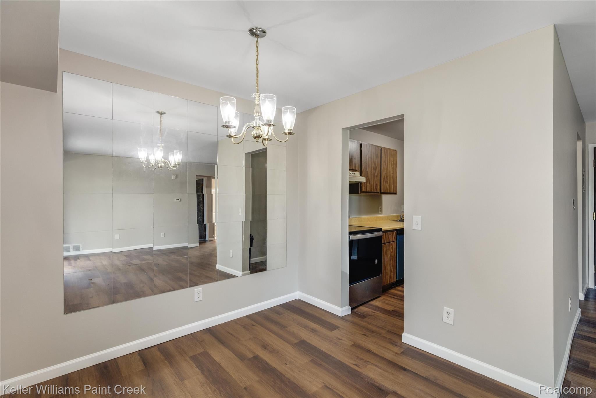 32005 W 12 Mile Road 205
