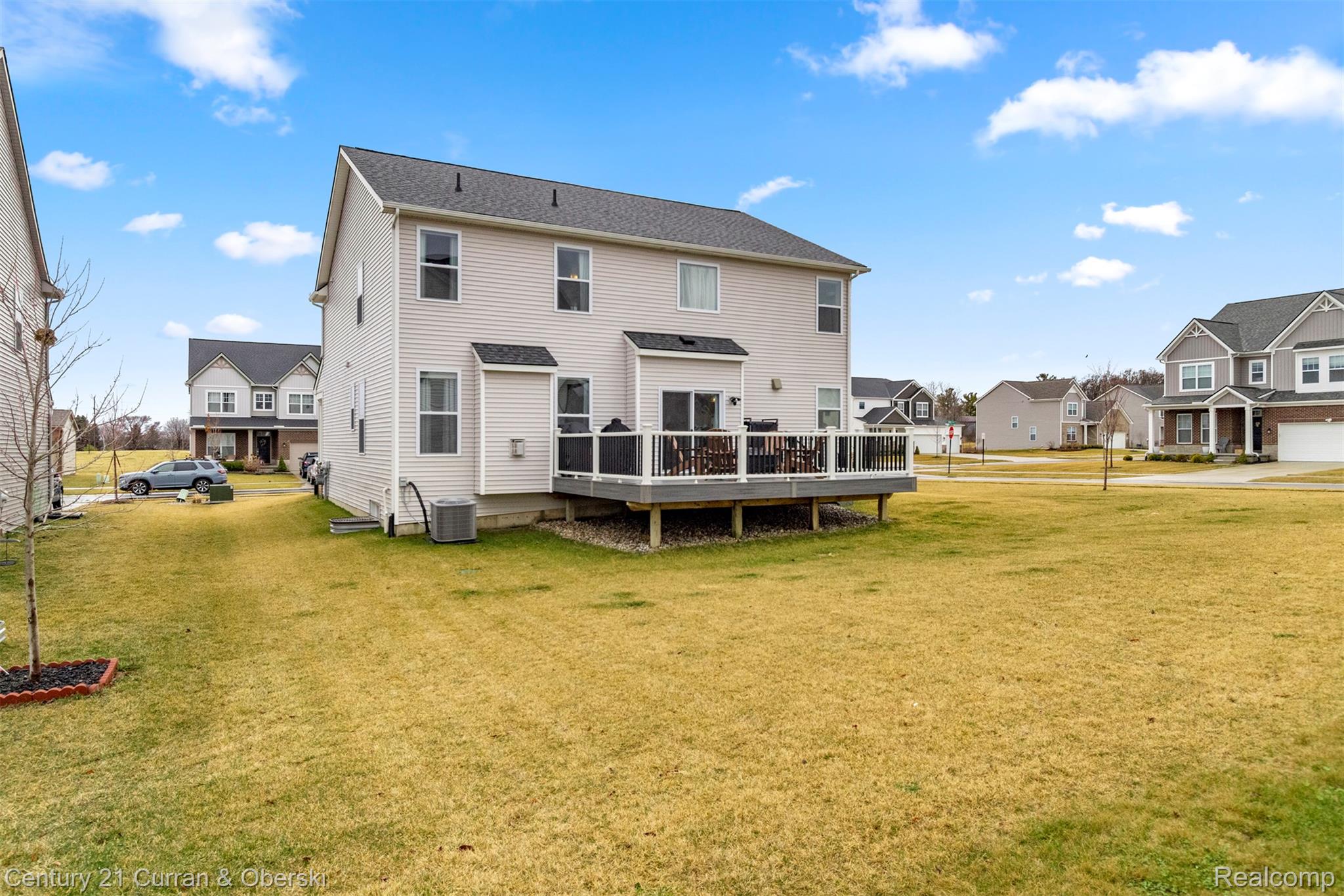 2717 Salt Springs Drive