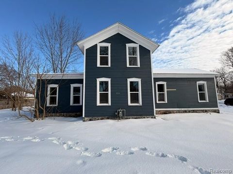 816 7th Street Three Rivers City MI 49093