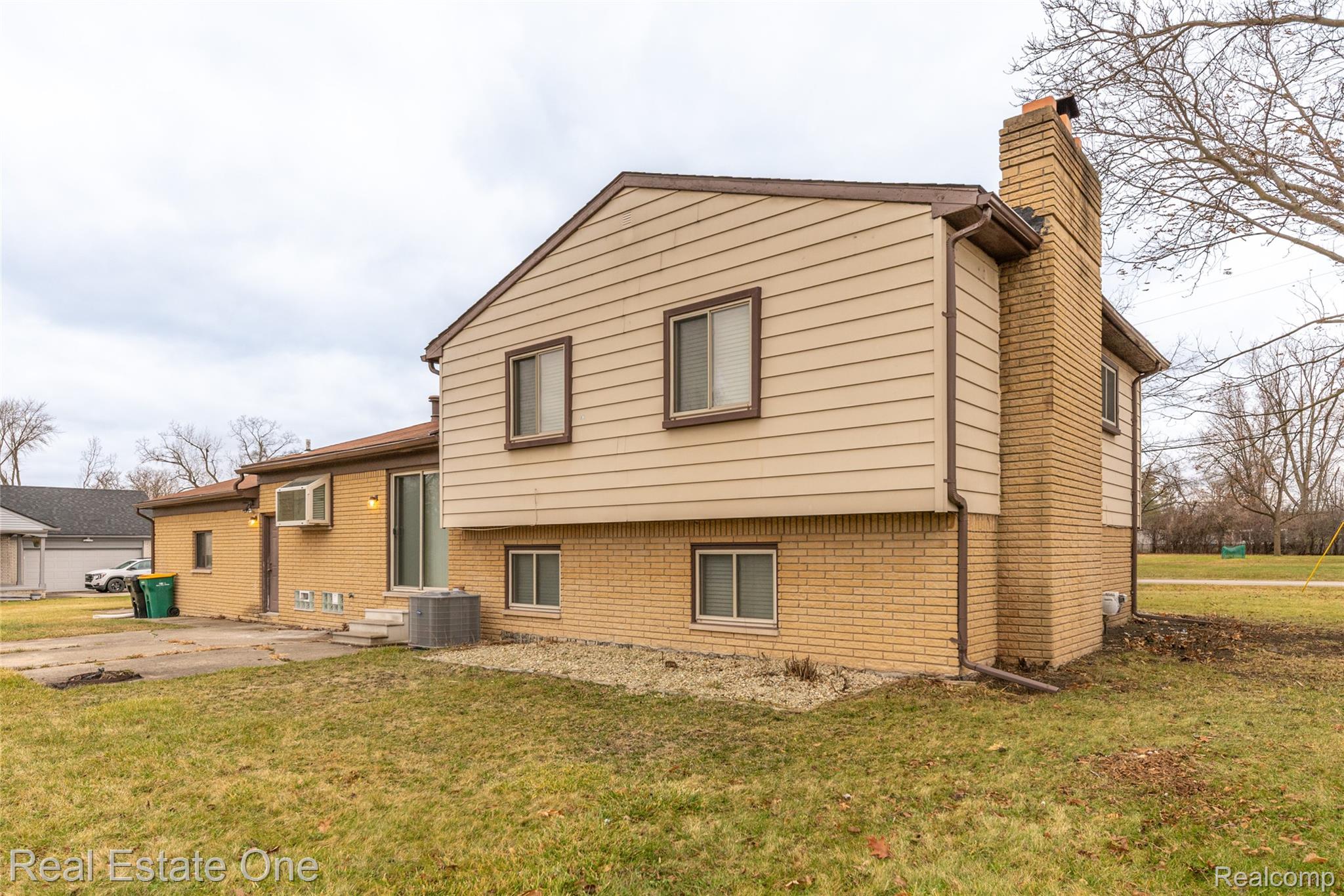 29489 Geraldine Road