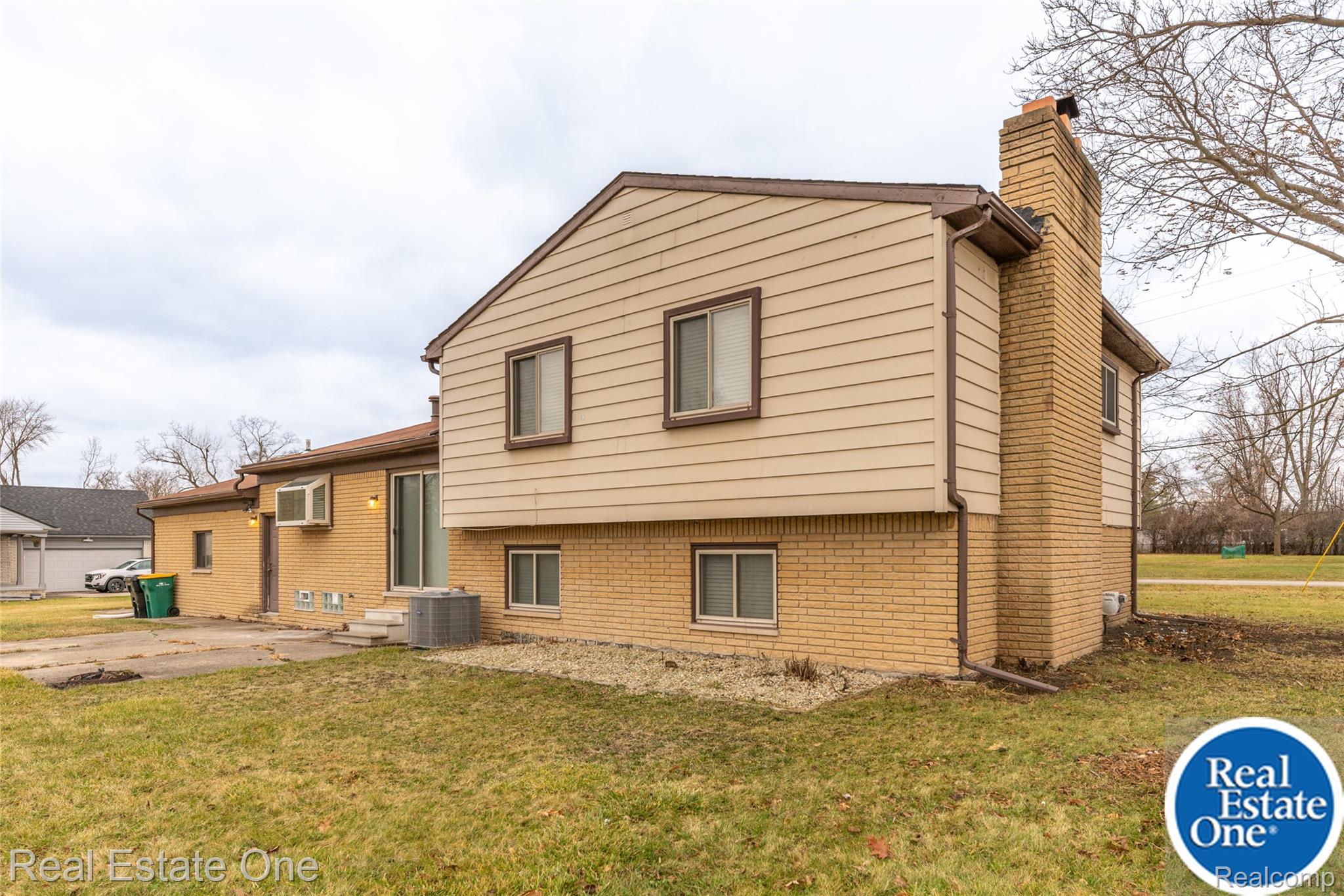 29489 Geraldine Road