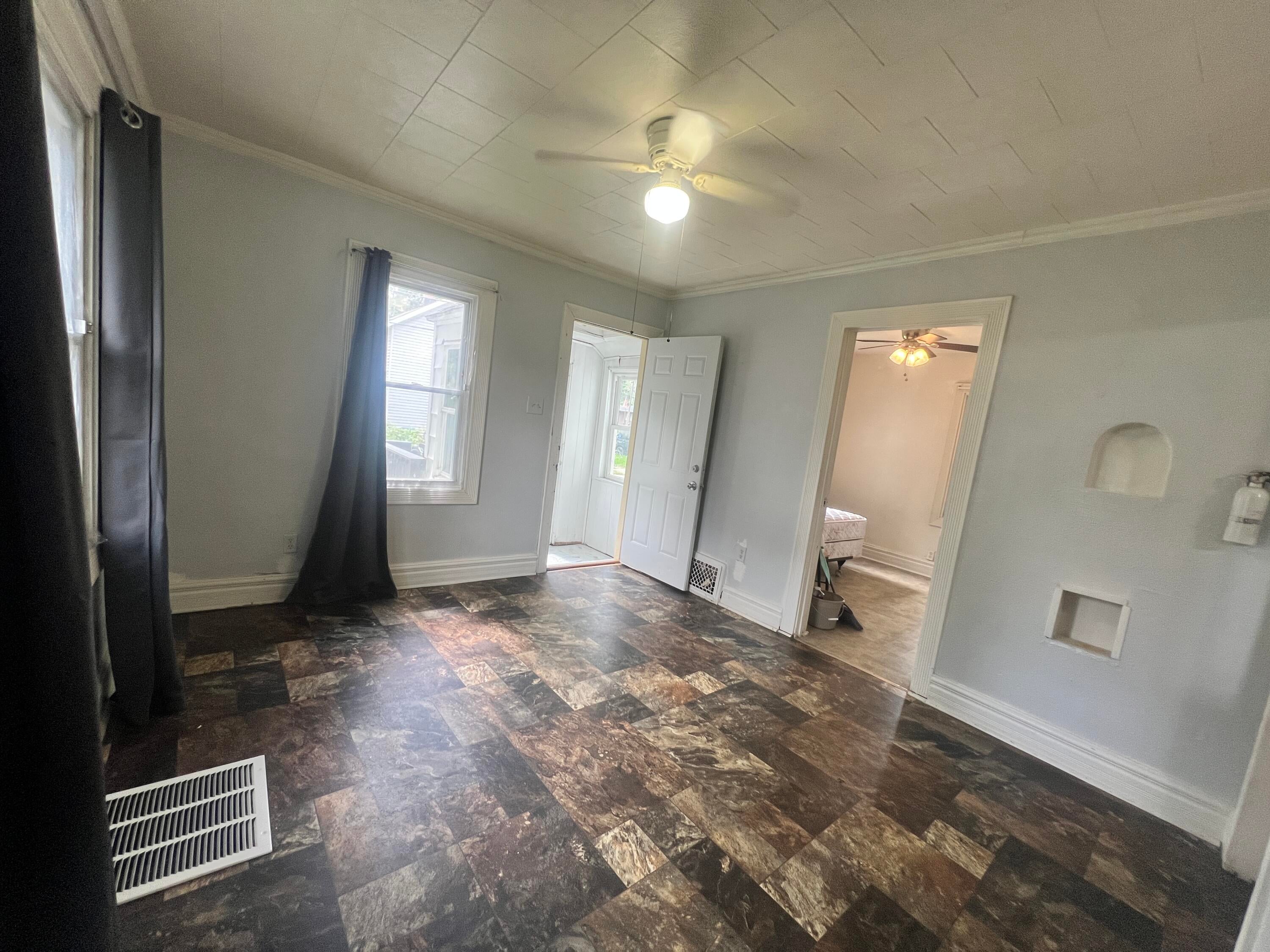 705 Poplar Street