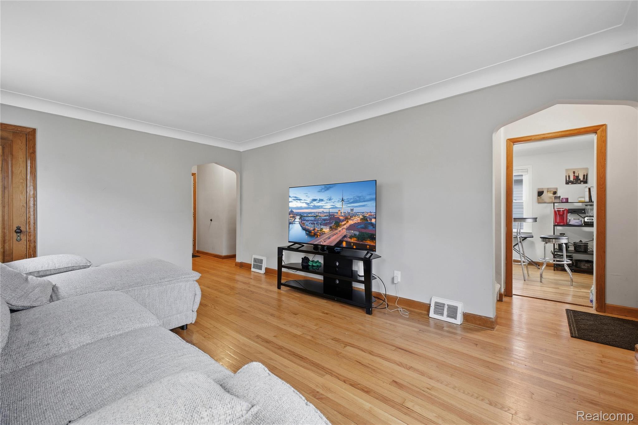 20228 Washtenaw Street