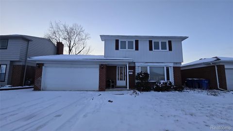 30829 Eiffel Avenue Warren City MI 48088