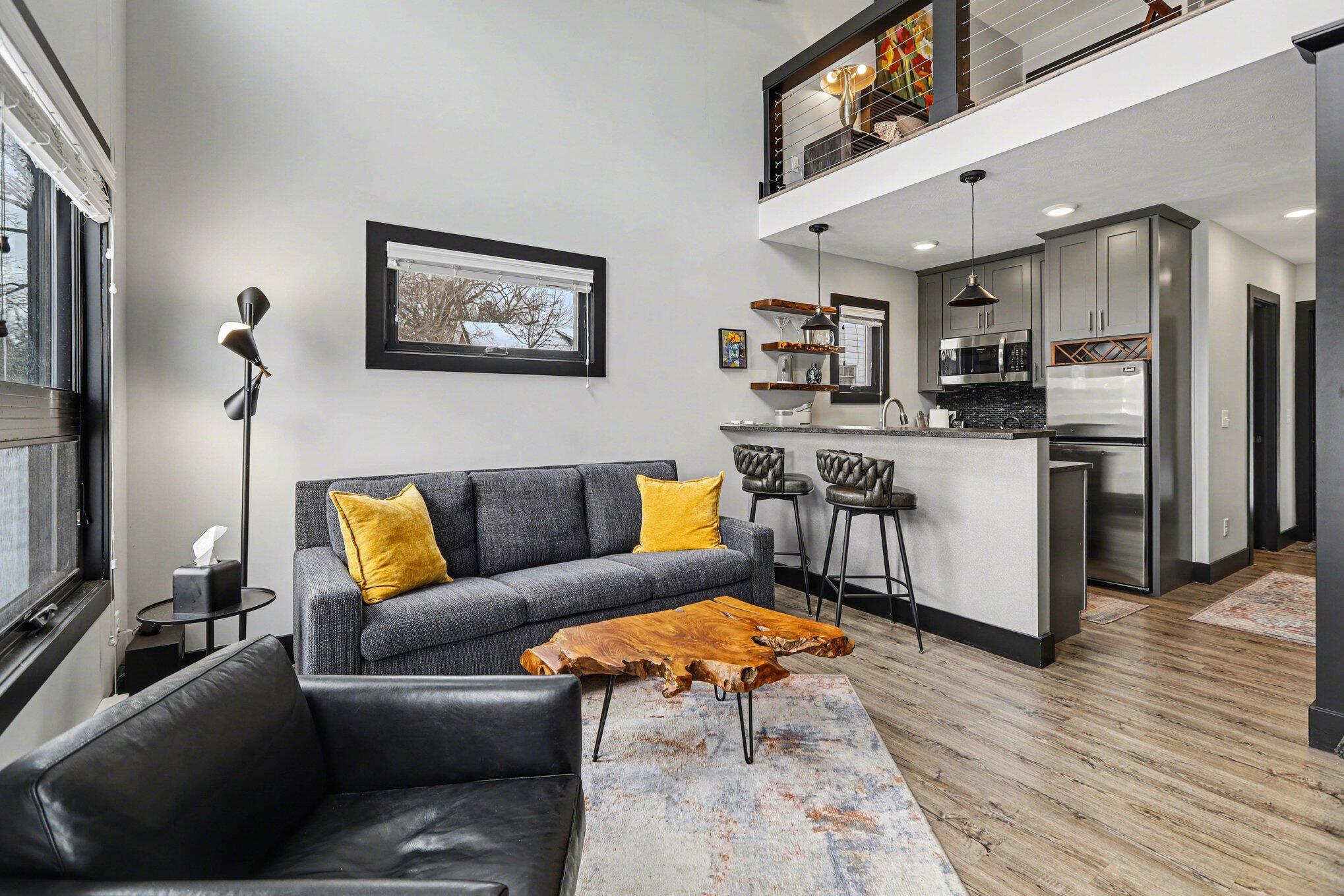 508 Hastings Street 1