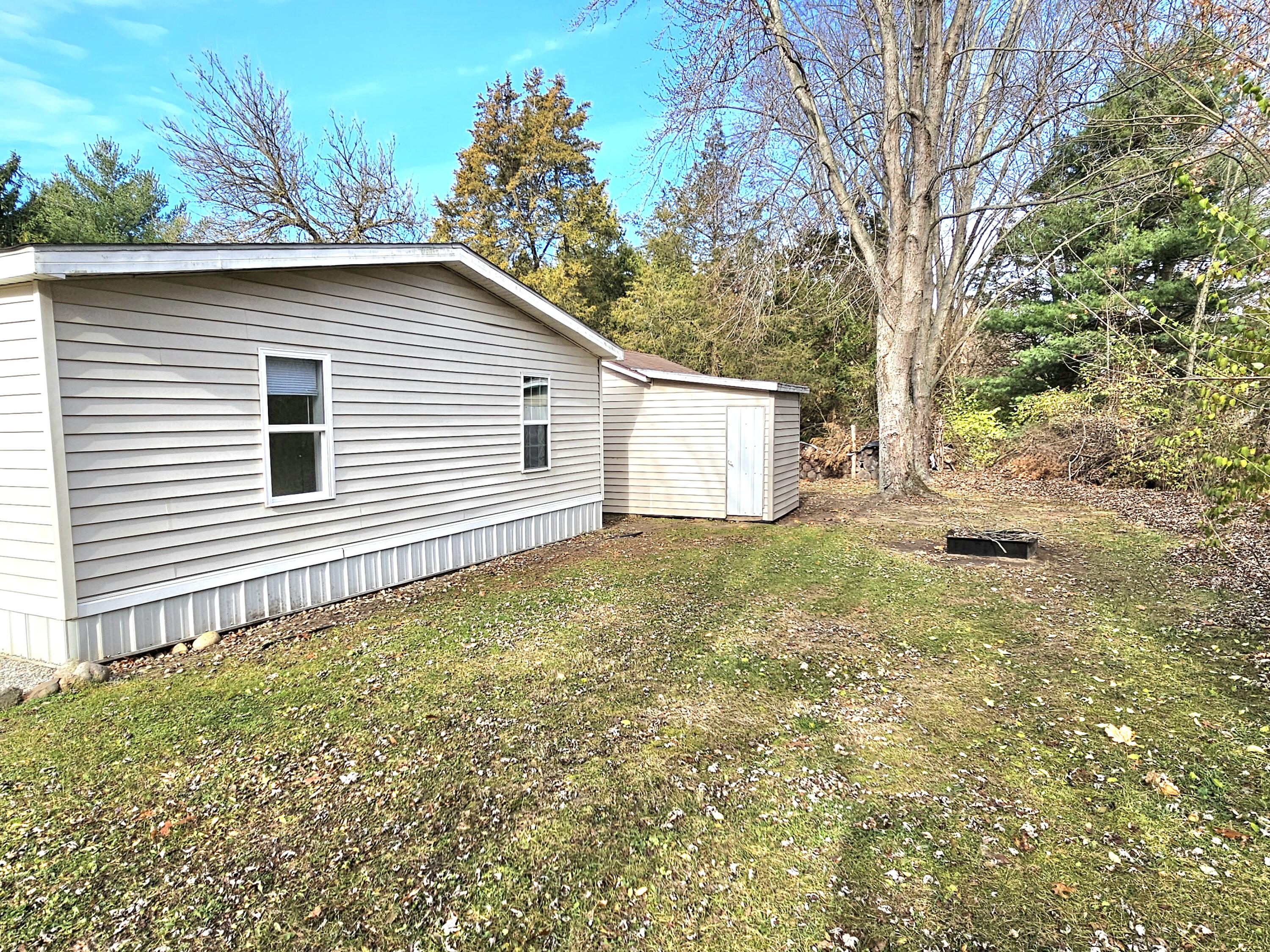 13122 Riverside Drive