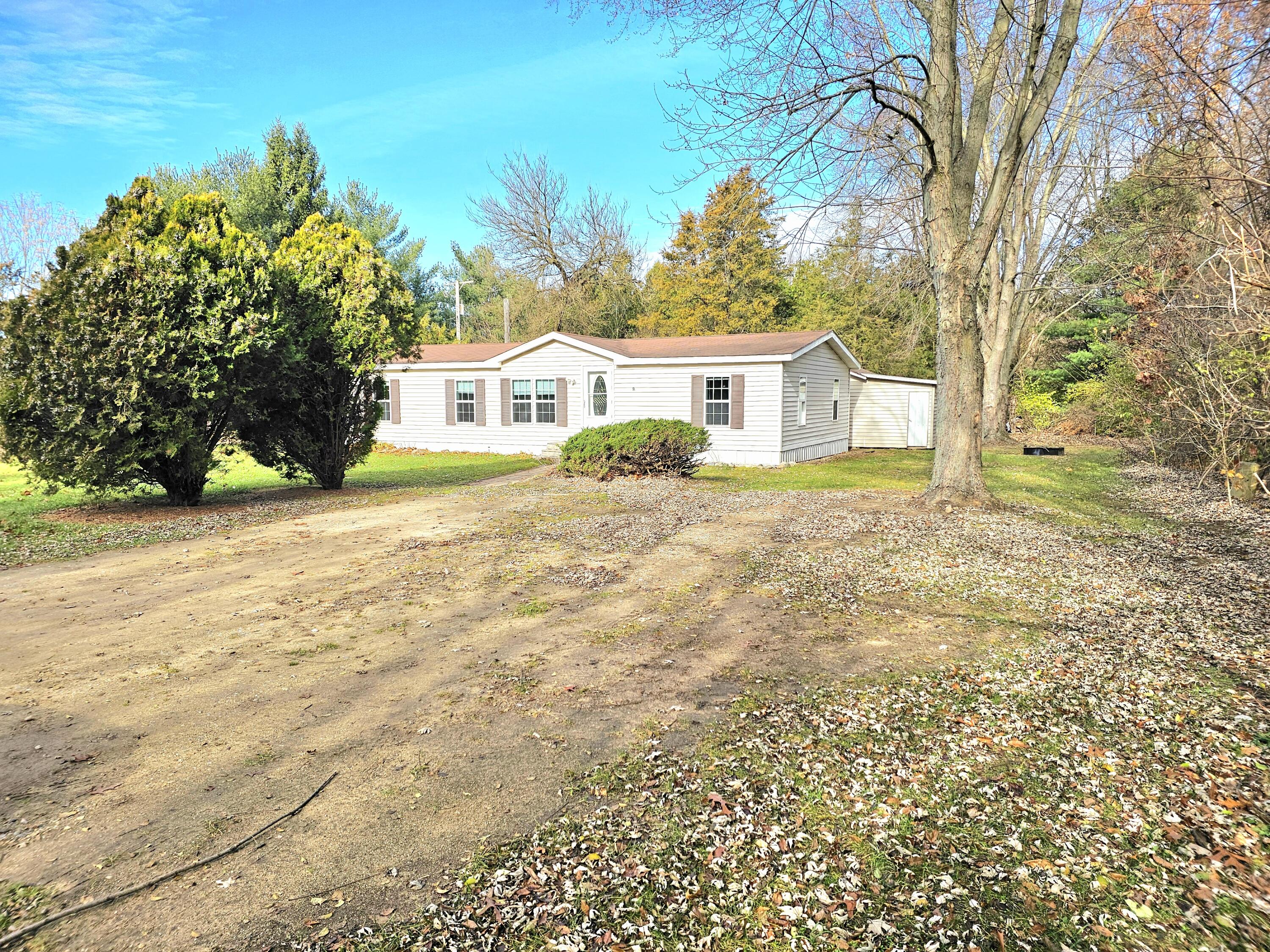 13122 Riverside Drive