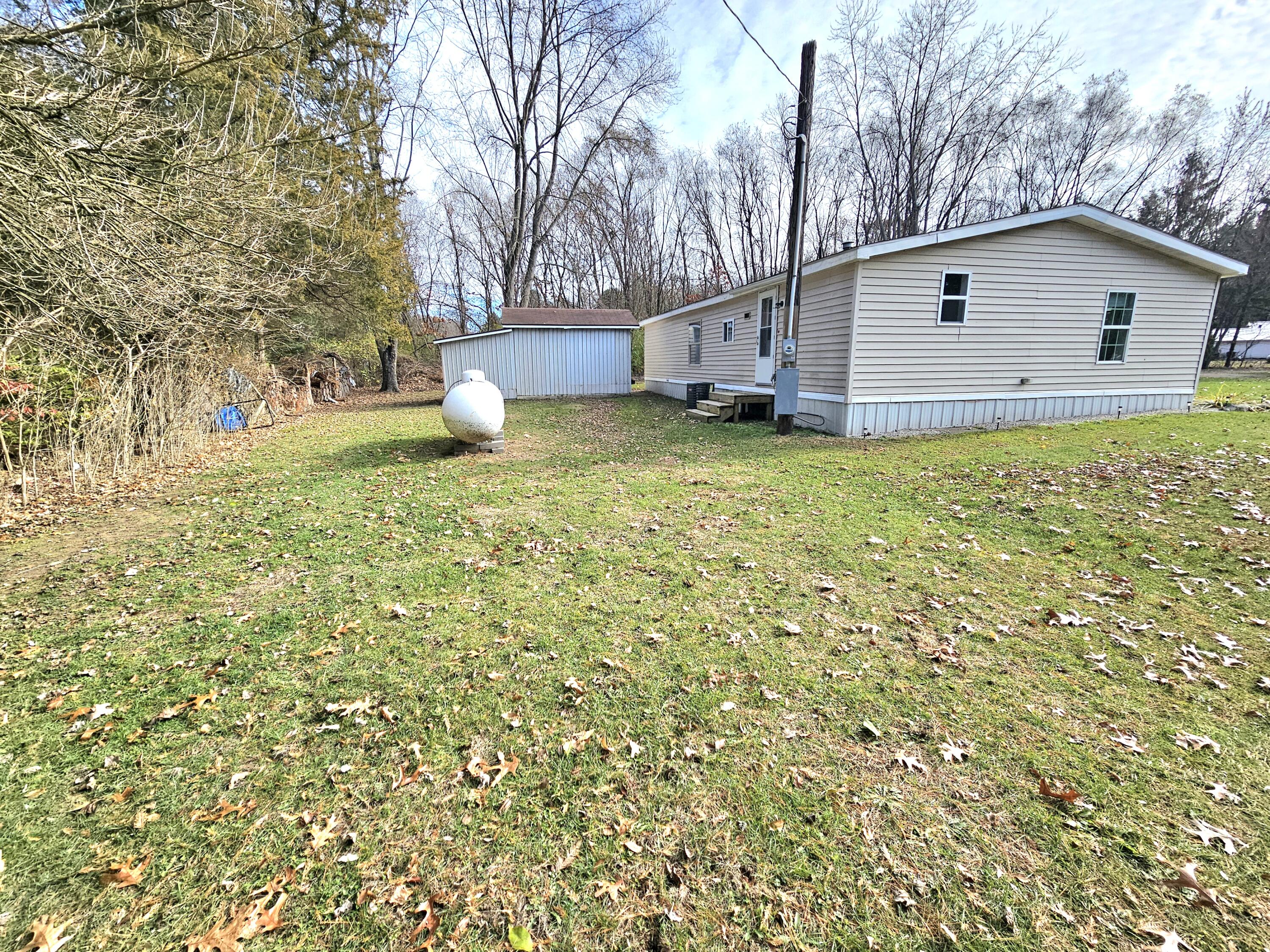 13122 Riverside Drive