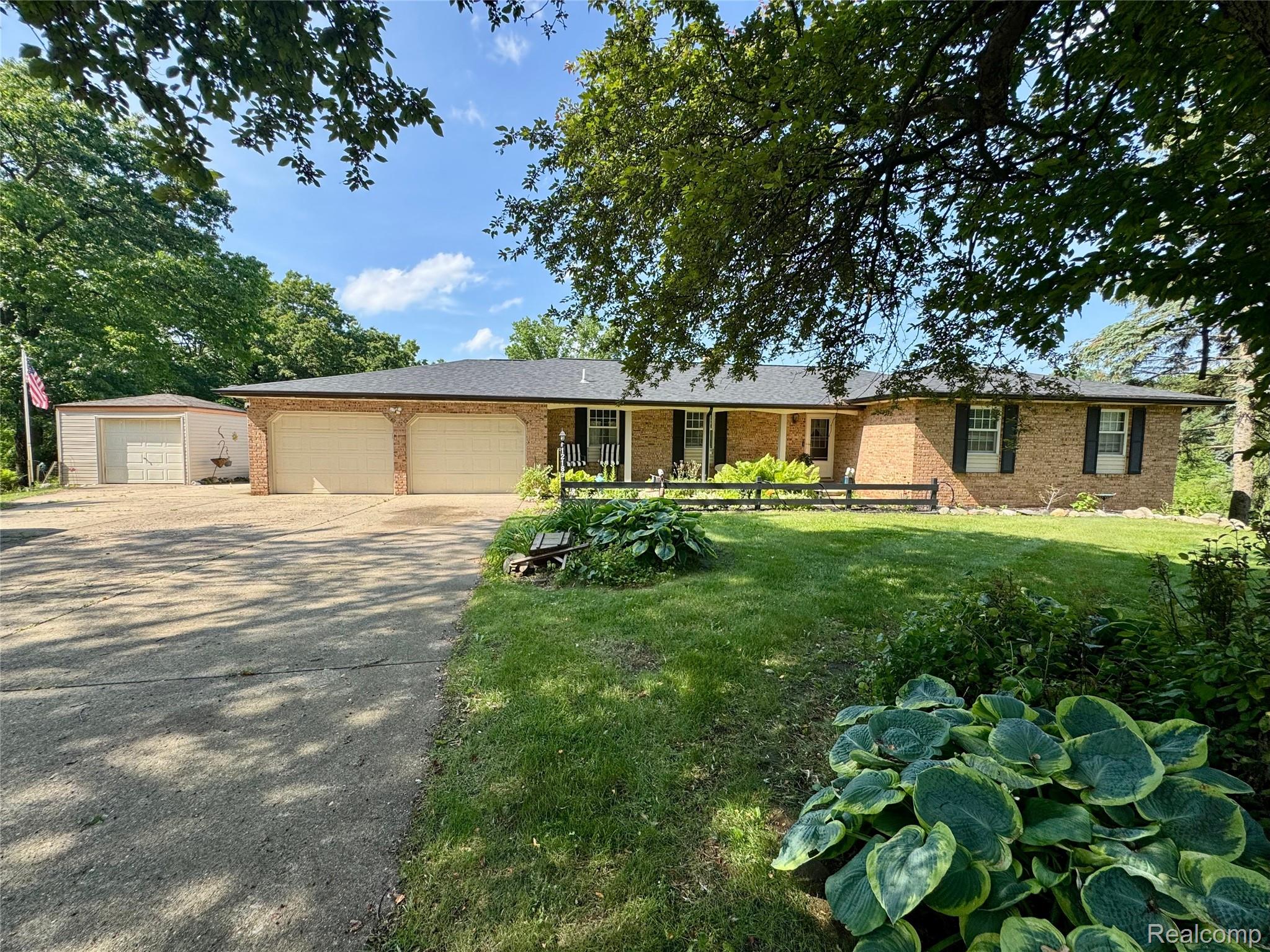 12189 DENTONVIEW Drive