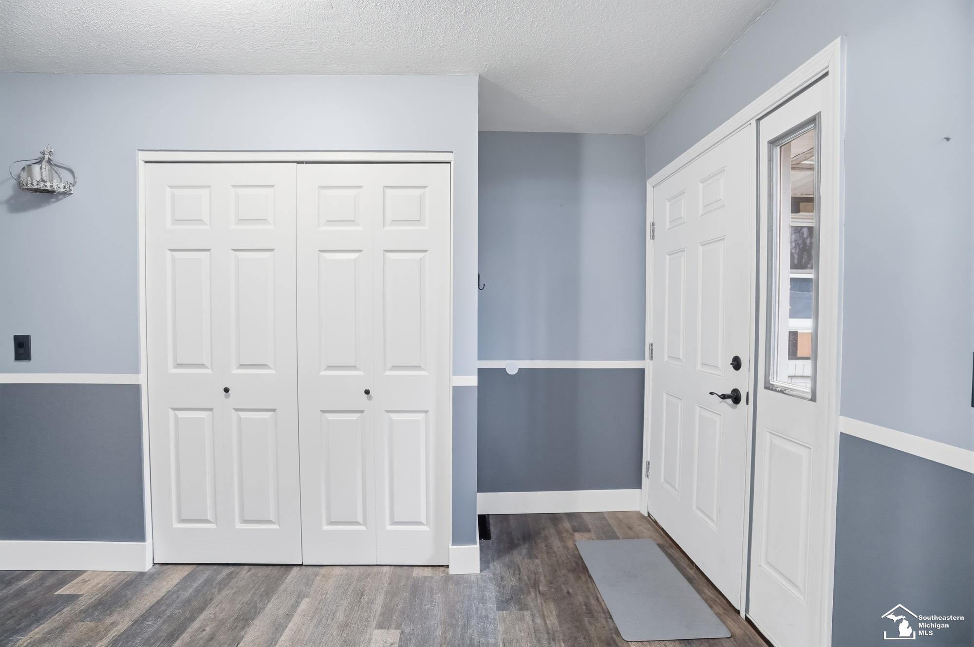 7711 Seneca Trail