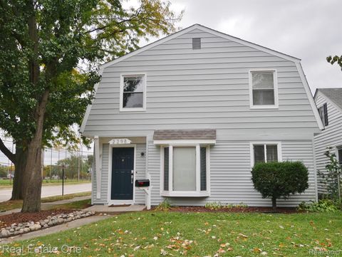 2298 BROWNING Street Ferndale City MI 48220