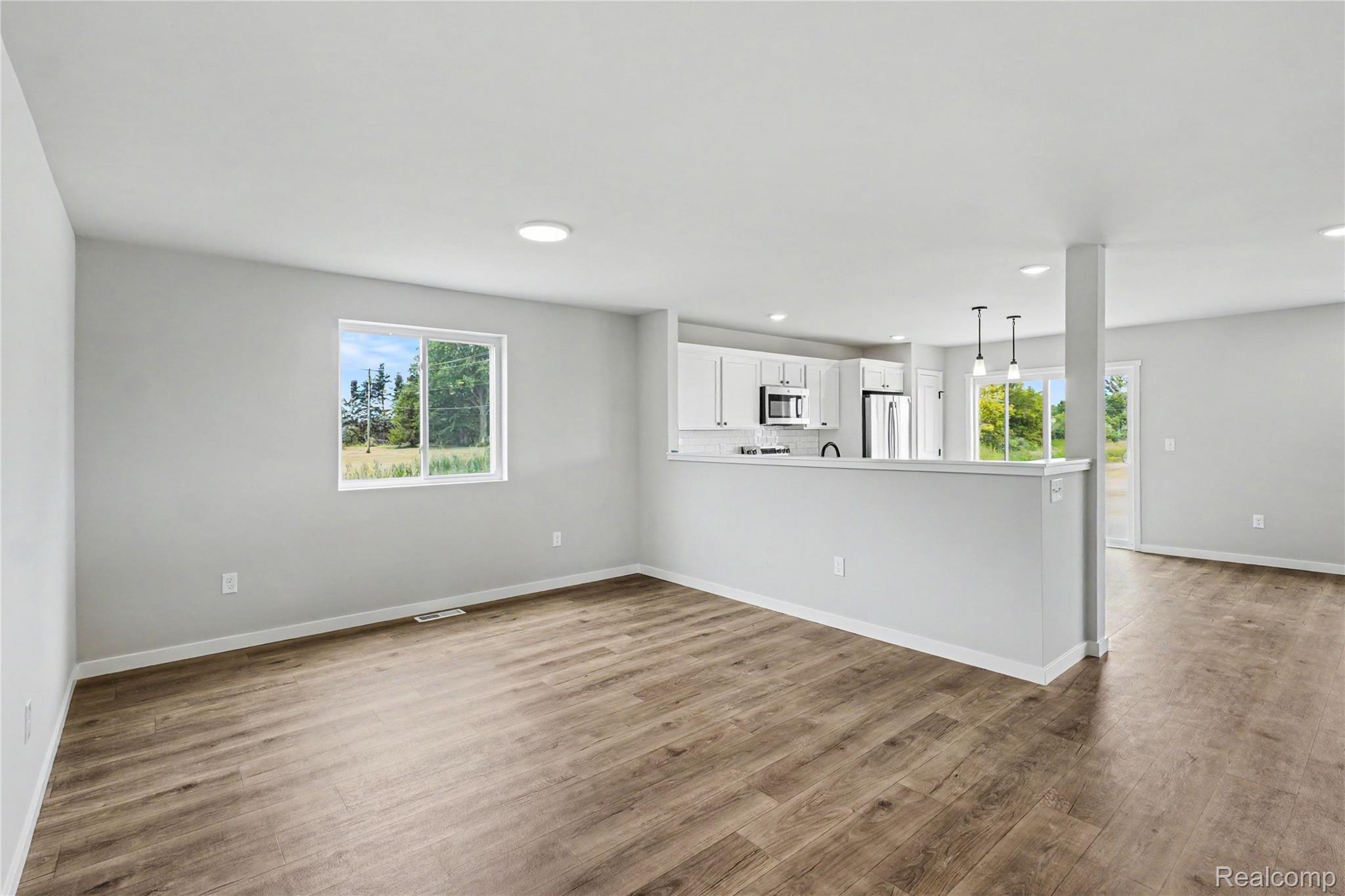 6044 Lahring Road