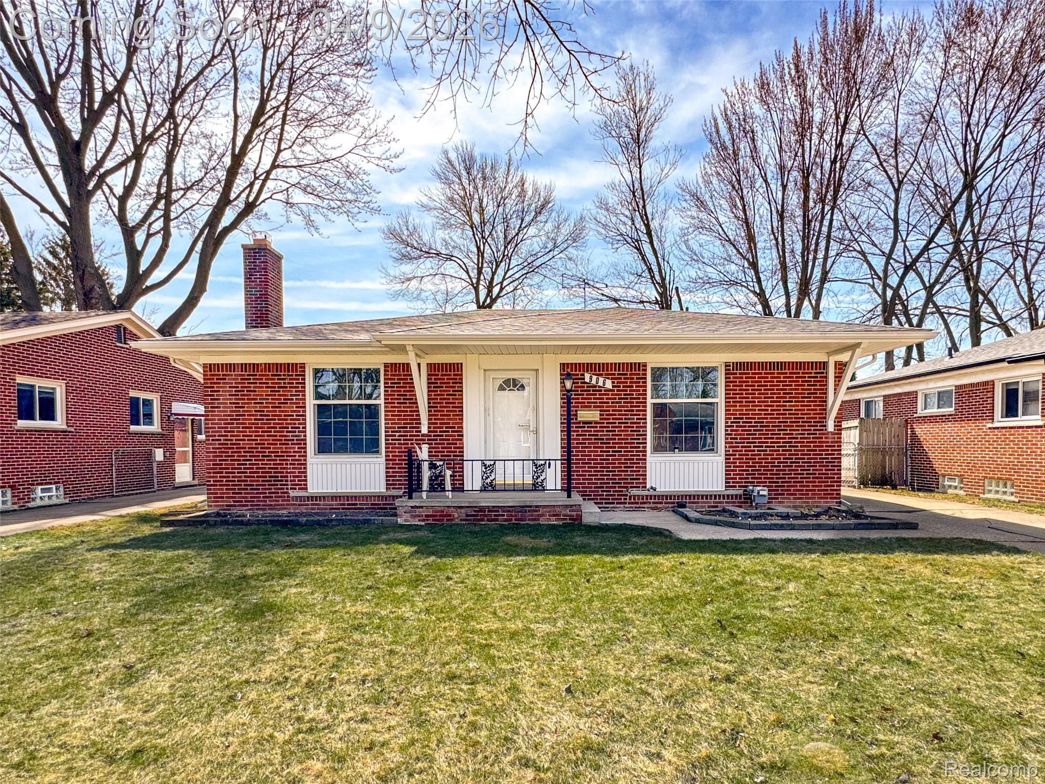 906 Englewood Avenue