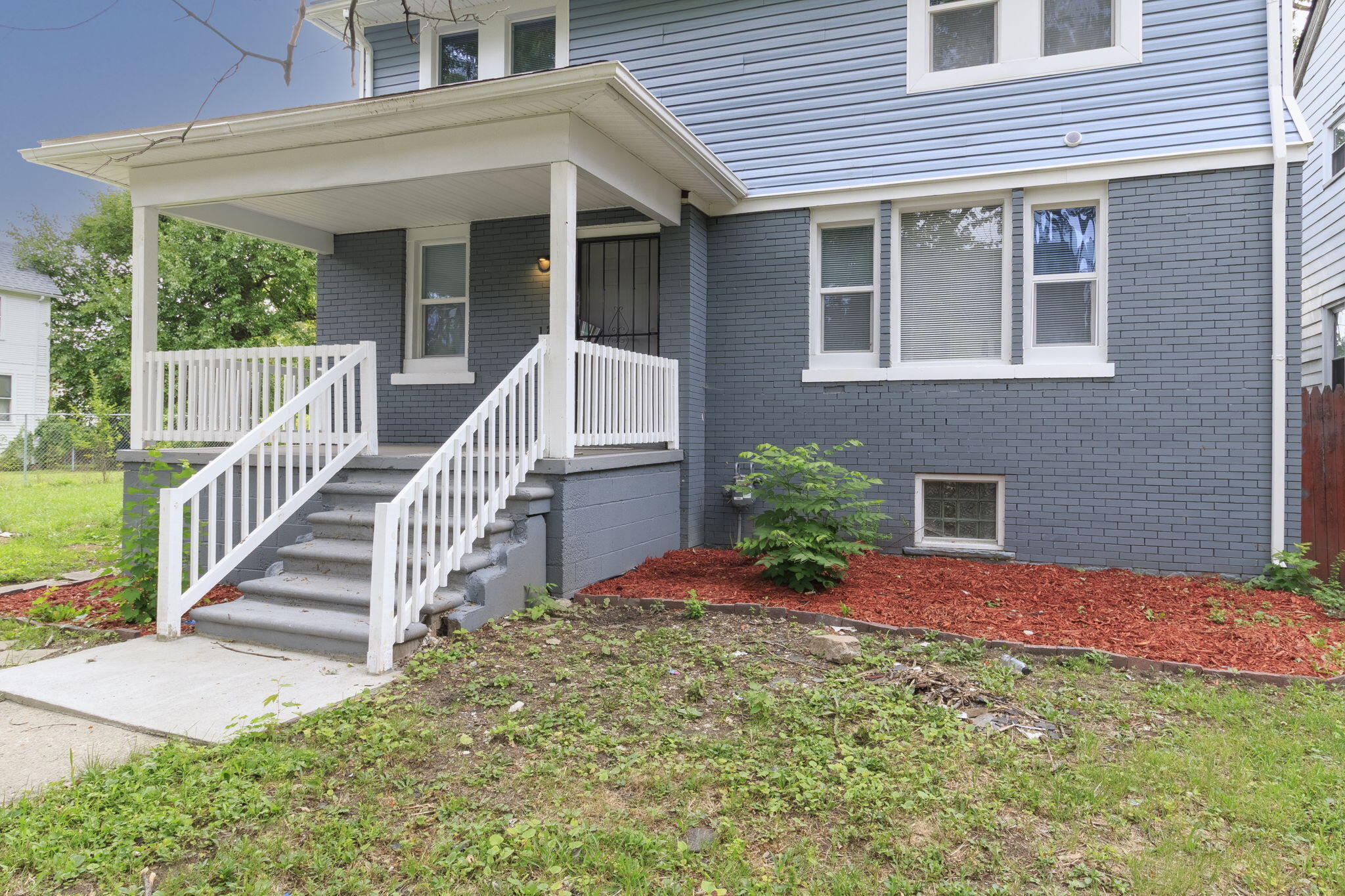 120 Woodland Street