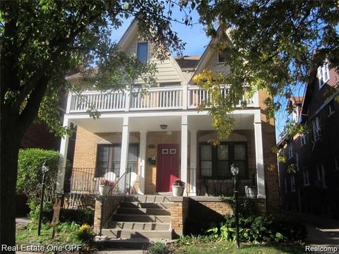 1005 BEACONSFIELD #2 Grosse Pointe Park City MI 48230