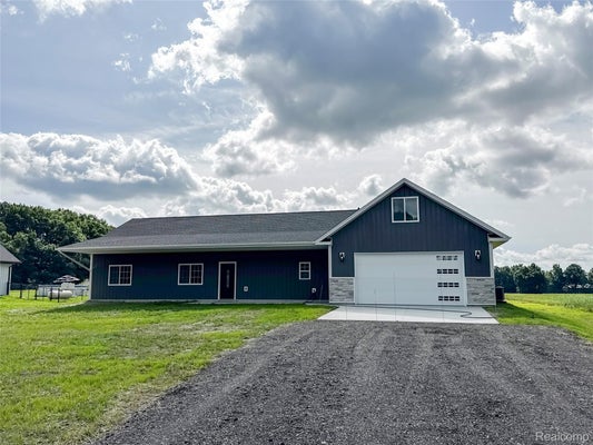 12425 MILLER RD, LENNON, MI 48449 - Image 89328f1b609539b1ce9ee1d4fd53941e/3885120761