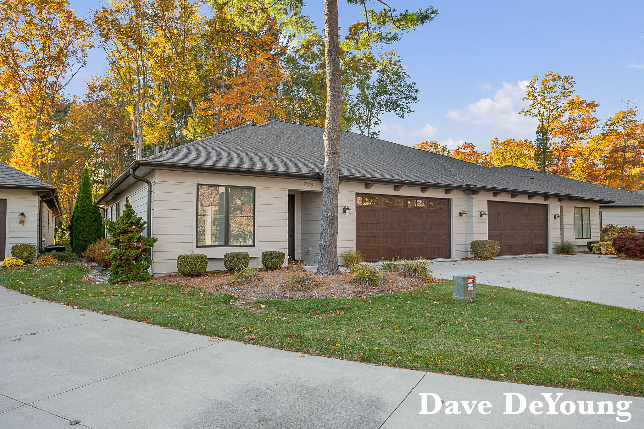 2019 Ottawa Beach Road