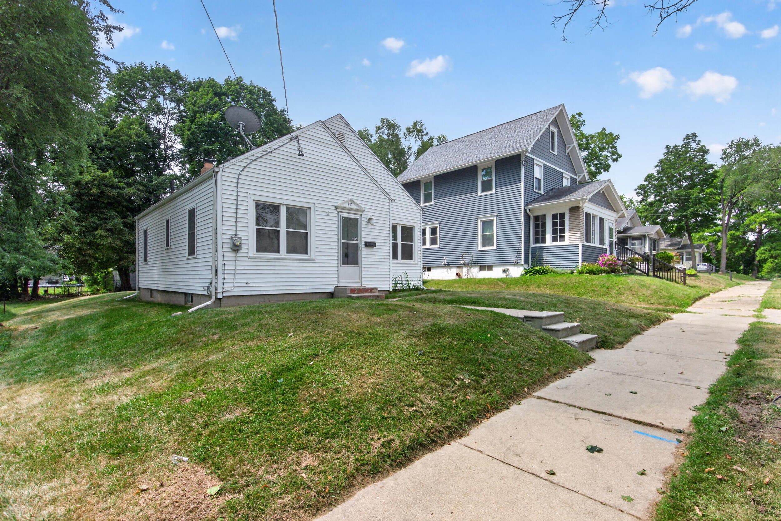 135 E Mansion