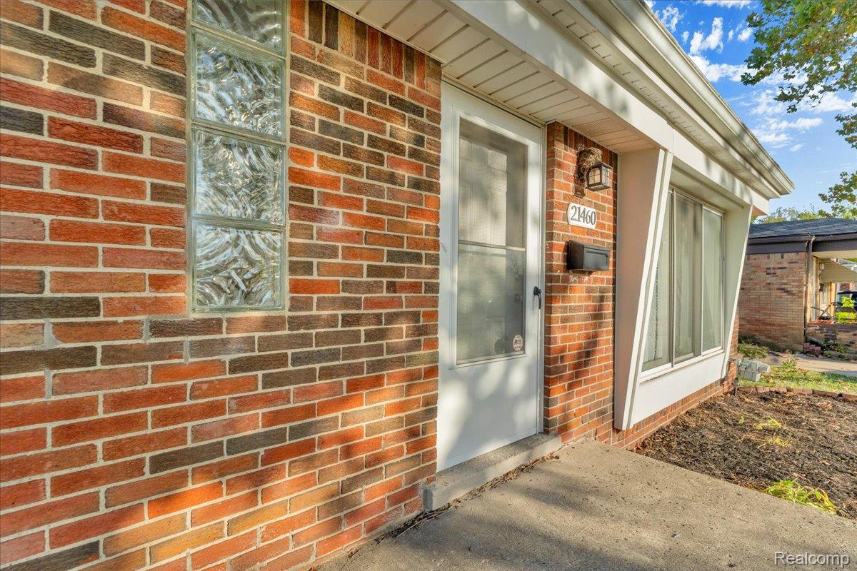 21460 Parklawn Street