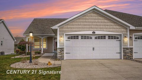 Photo of 87 Tuscany Circle, Saginaw Charter Township, MI 48603 (MLS # 61050203382)