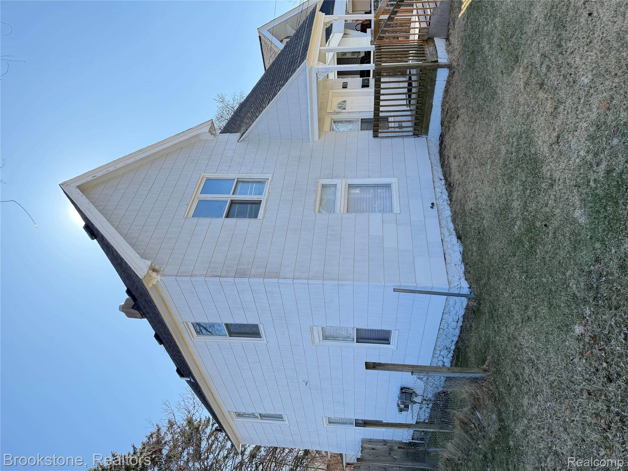 398 N Saginaw Street