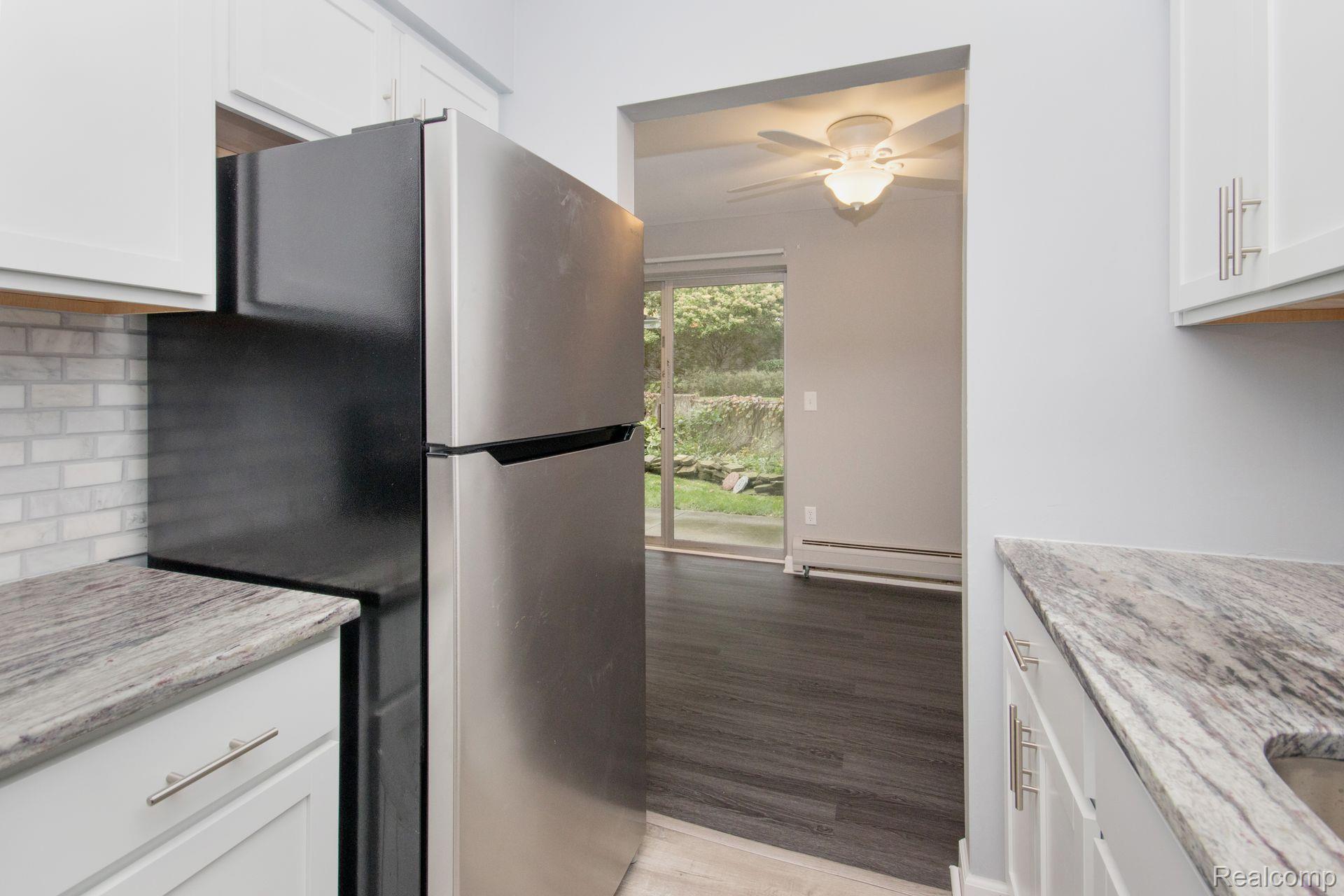 33302 Kingslane Court 4