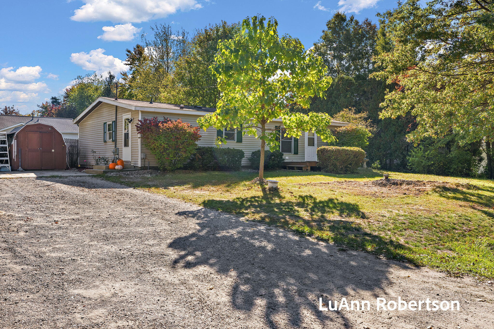 11622 Buchanan Street