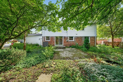 Tiny photo for 29653 Club House Lane, Farmington Hills City, MI 48334 (MLS # 20261085274)
