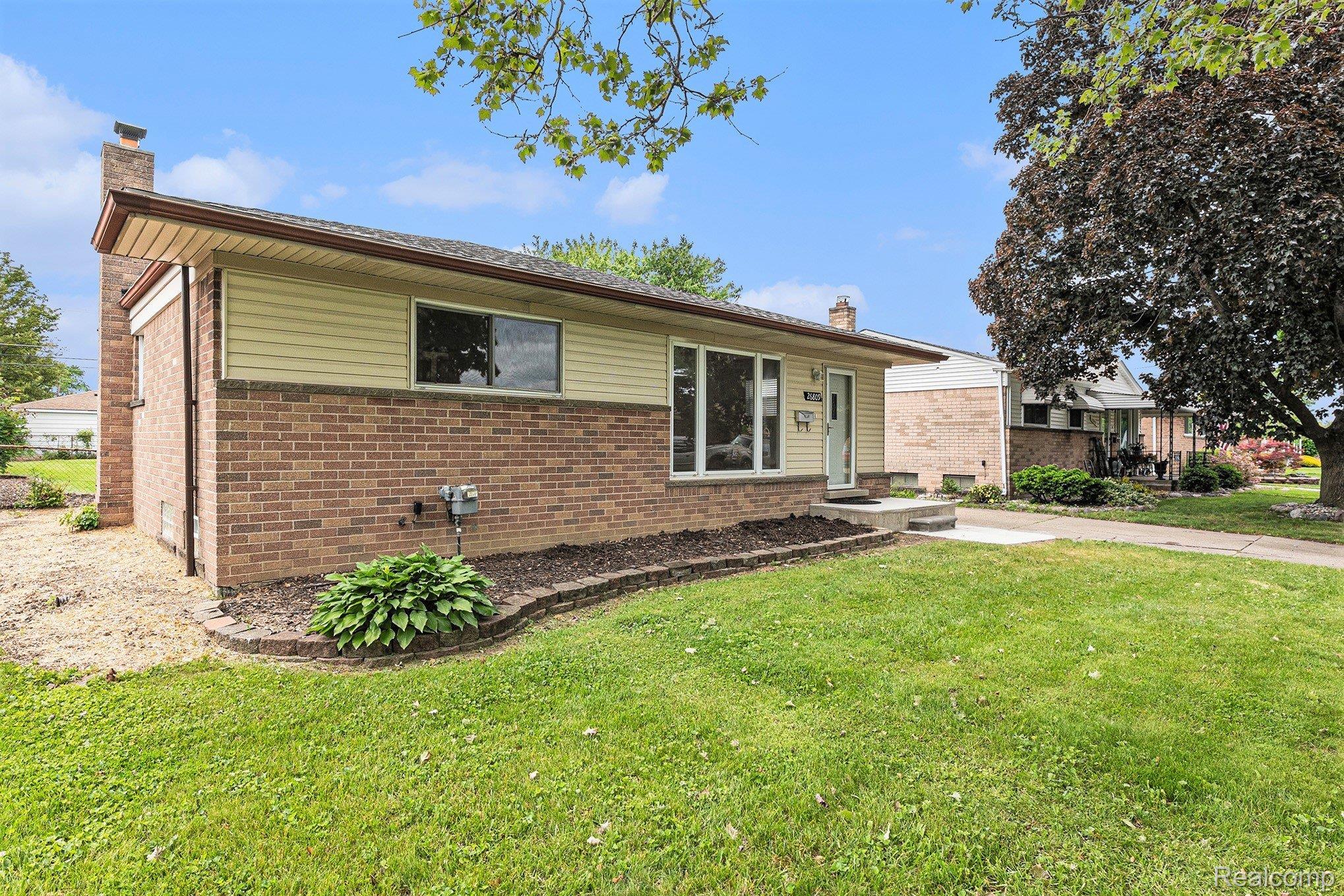 Warren City, Michigan 48089, United States, 3 Bedrooms Bedrooms, ,2 BathroomsBathrooms,Residential,Active,141533