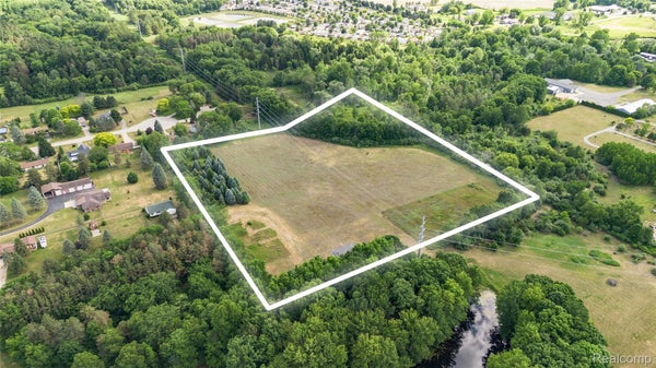 1775 FARNSWORTH RD, LAPEER, MI 48446 - Image 894b0a9bf36aa894fc2dbffcfccde2a9/3163989617