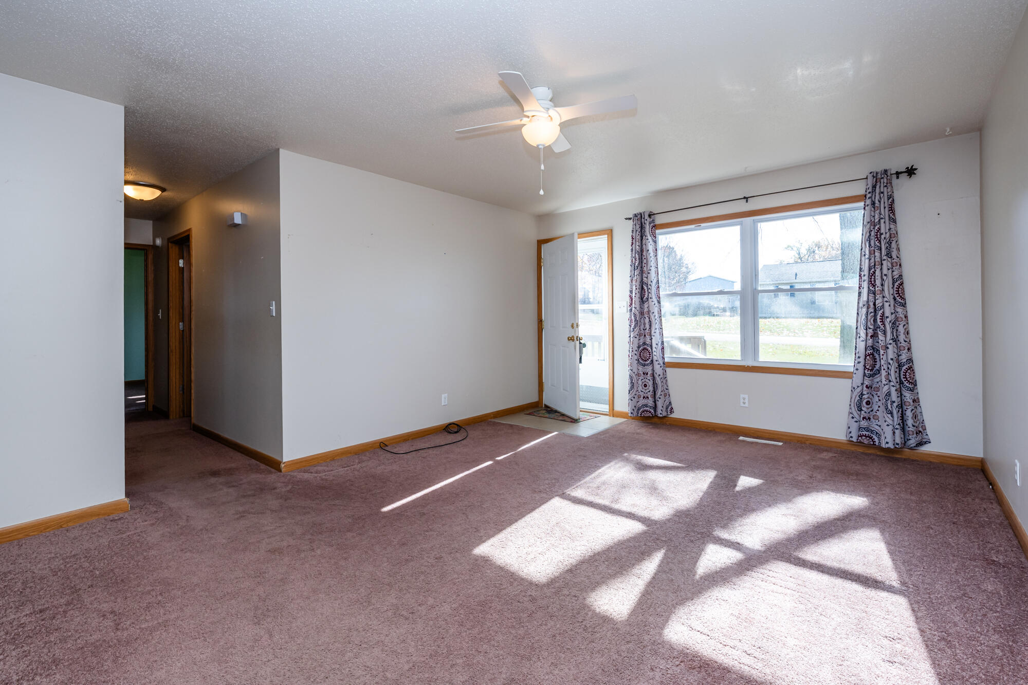 6175/6177 Aubill Drive