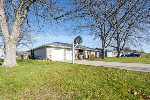 6175/6177 Aubill Drive Eau Claire Village MI 49111