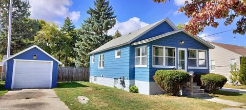 1013 15th Street Port Huron City MI 48060