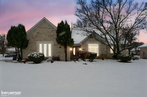 52531 Lasalle Drive Shelby Charter Township MI 48315