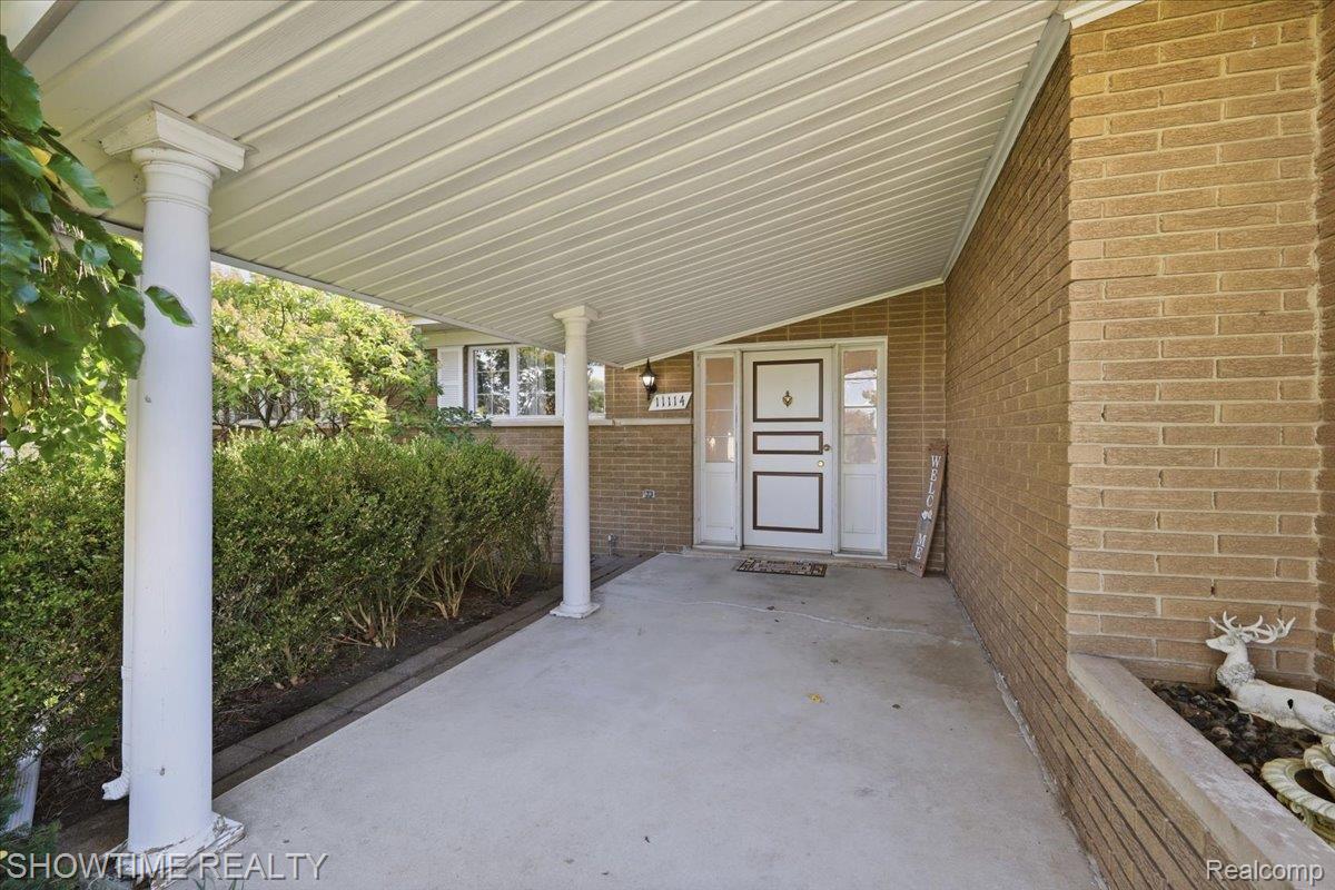 11114 Greendale Drive