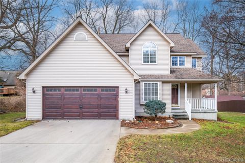 410 Bent Oak Street Fenton City MI 48430