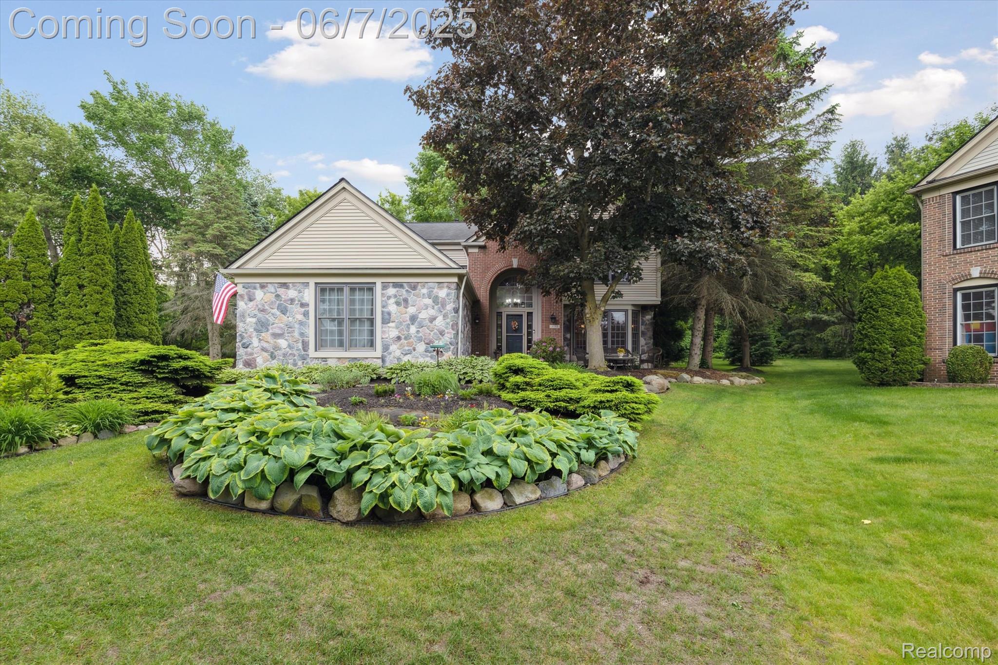 3753 Rolling Hills Road