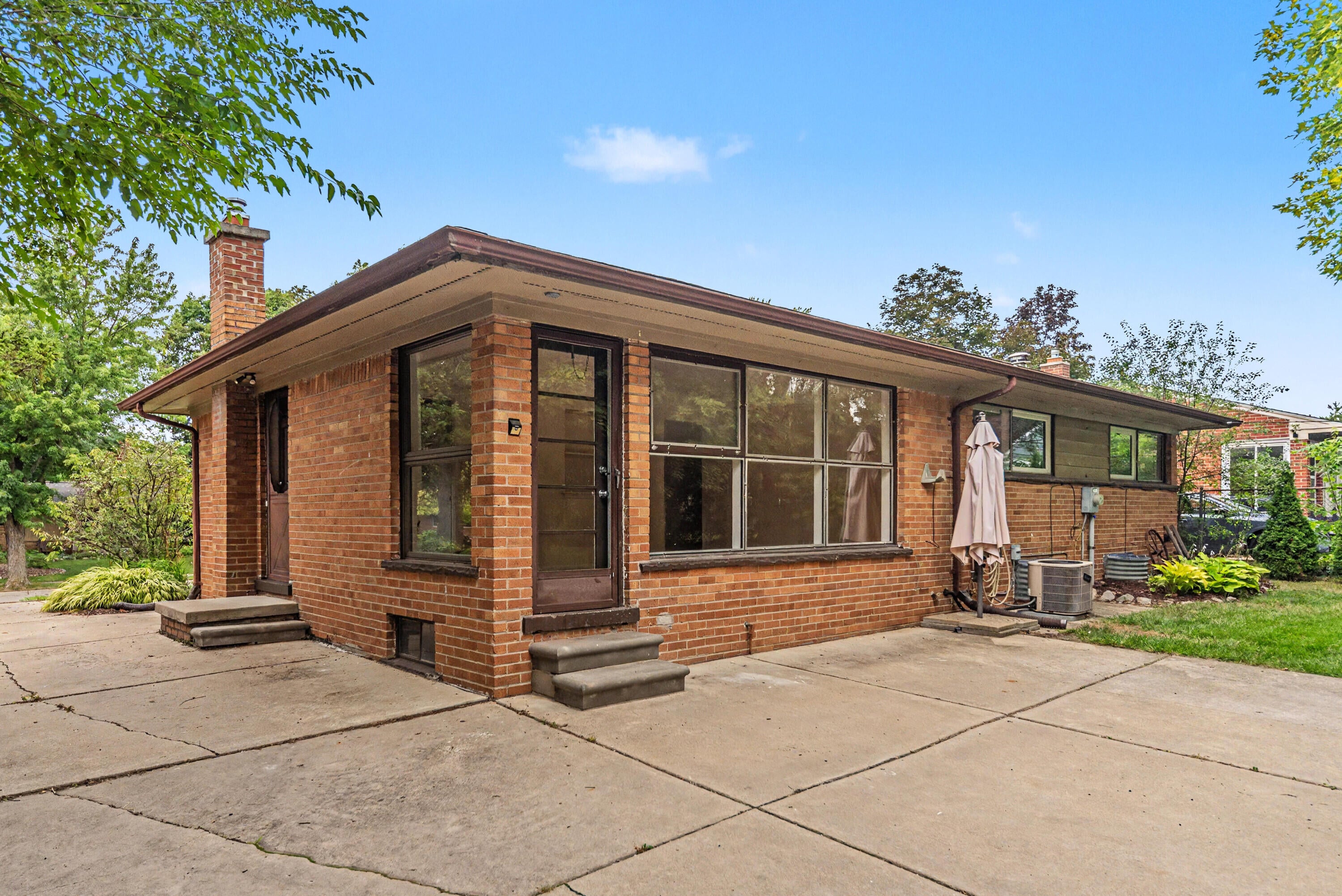 1517 Catalina Drive
