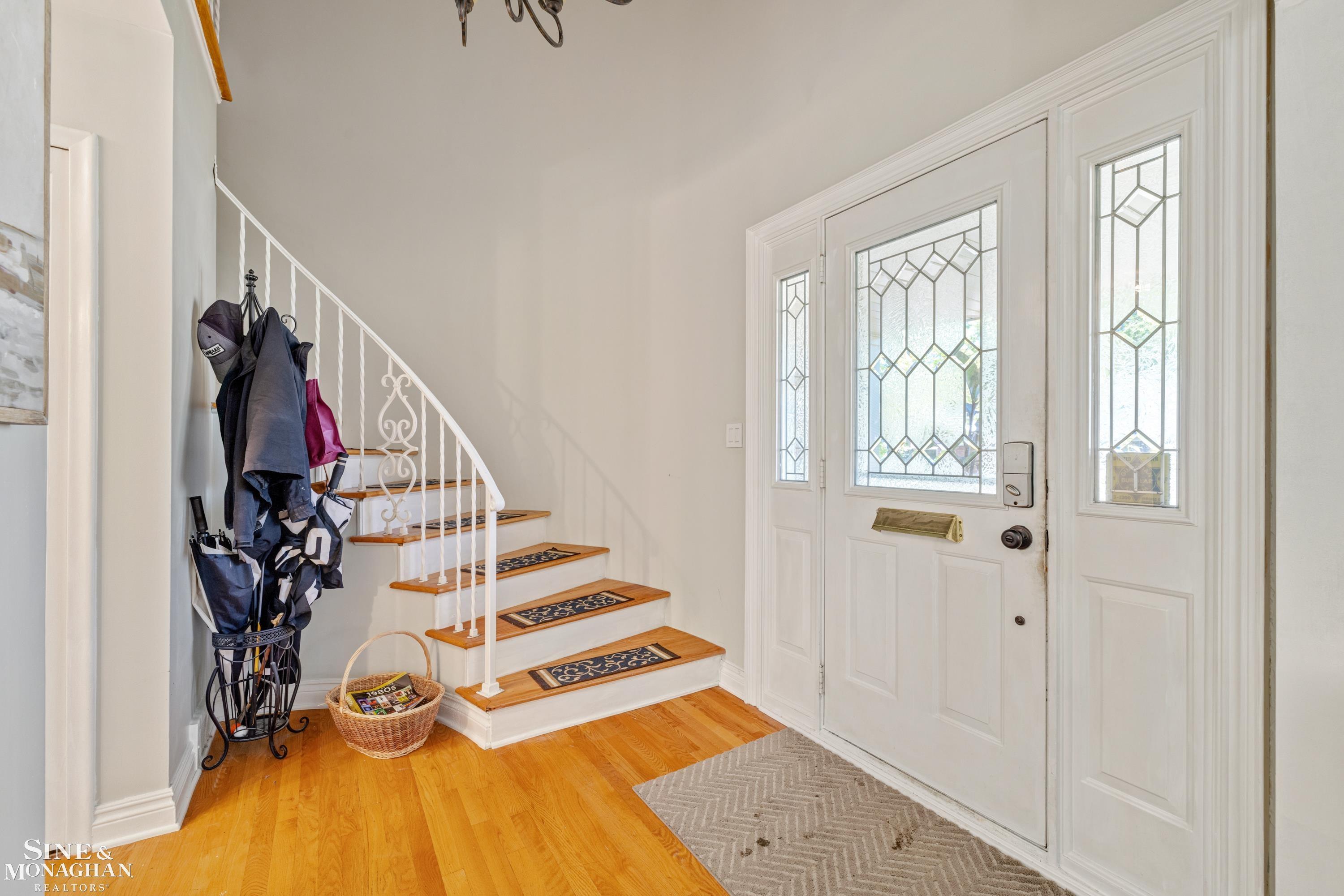 525 Saddle Lane