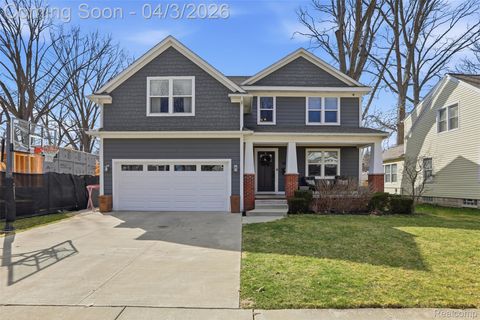 1033 N Maple Avenue Royal Oak City MI 48067