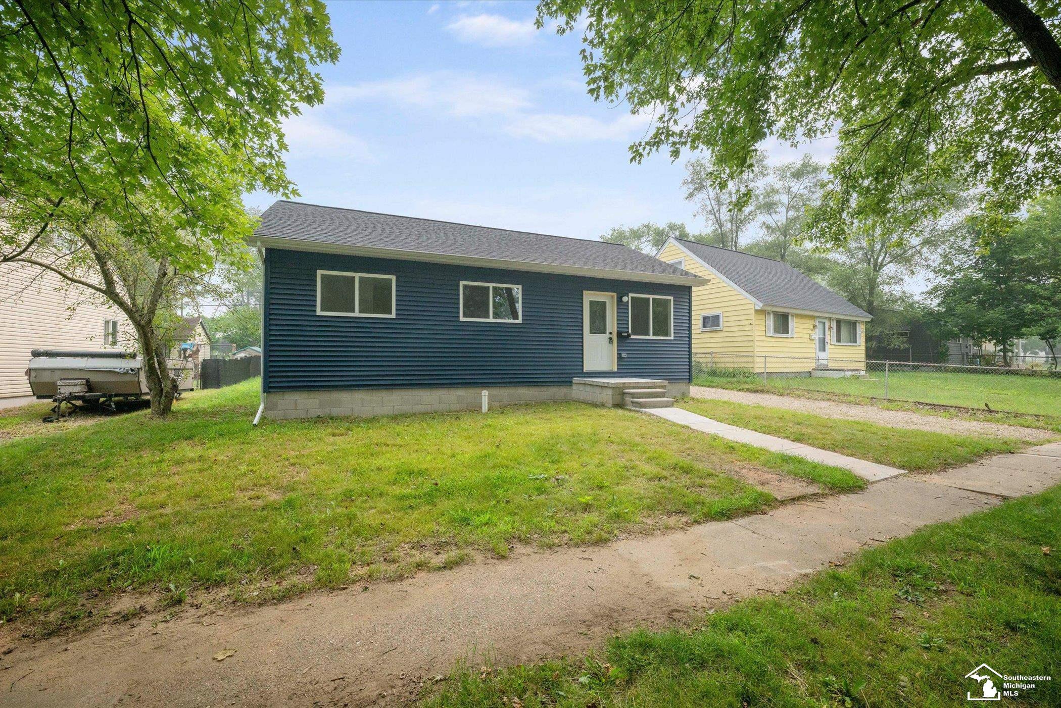1152 Rambling Road