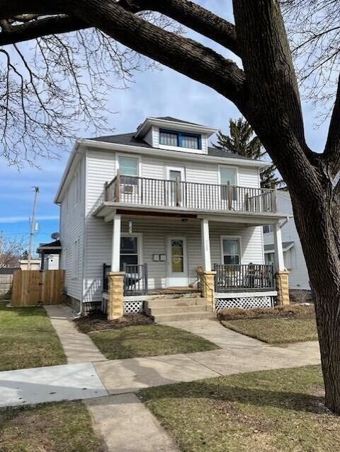 725 Crescent Street NE Grand Rapids City MI 49503