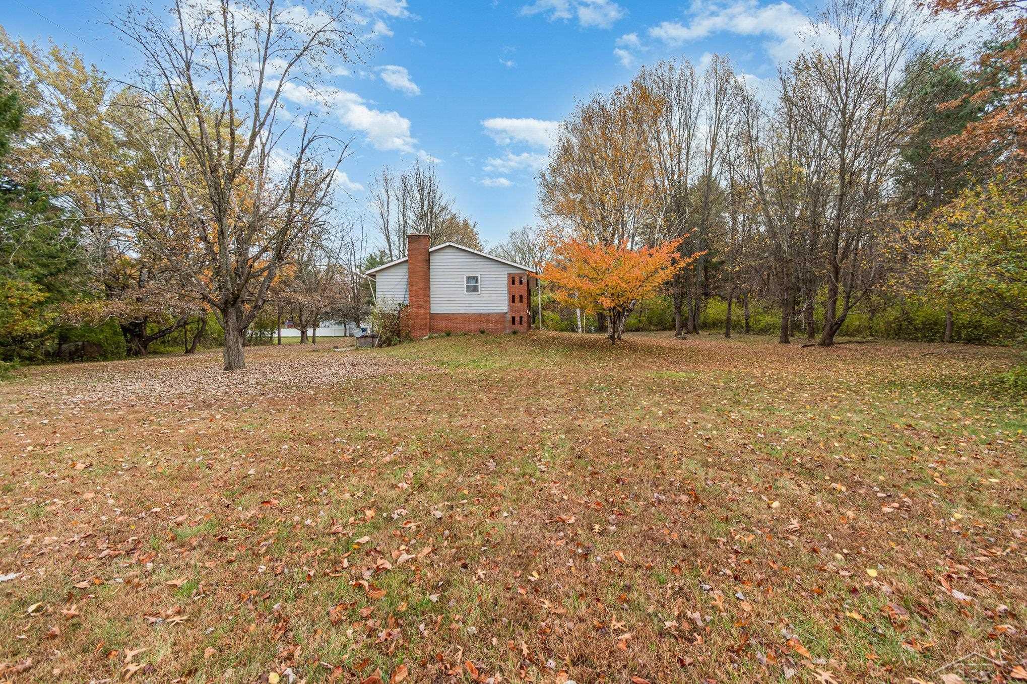 Bridgeport Charter Township, Michigan 48722, United States, 4 Bedrooms Bedrooms, ,3 BathroomsBathrooms,Residential,Active,238342