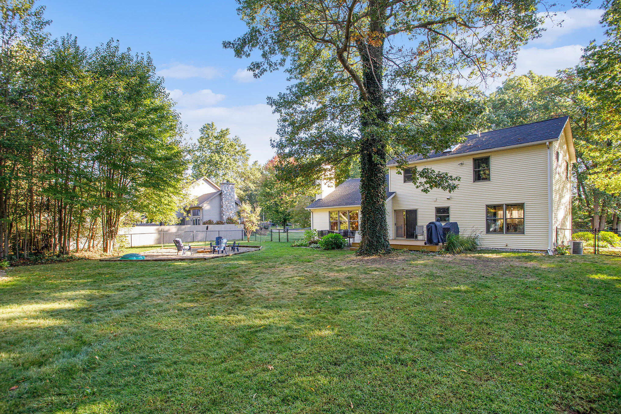 Emmett Charter Township, Michigan 49014, United States, 3 Bedrooms Bedrooms, ,3 BathroomsBathrooms,Residential,Active,225865