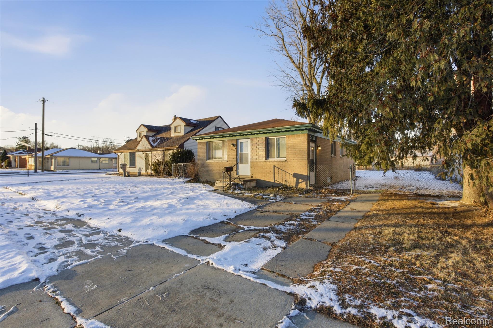 14731 Stephens Drive