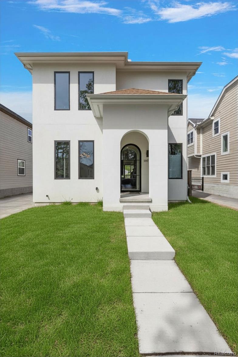 1307 Humphrey Avenue
